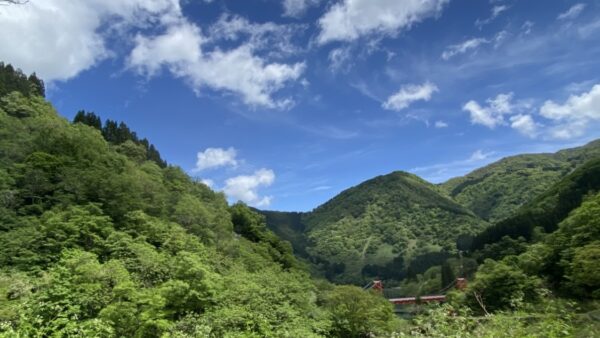 「週末は山を散策。」｜富山で解体工事ならACEにお任せ！